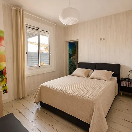 Maison Avec Piscine Privee Et Climatisation - 8 Pers. - Fr-1-748-40 Дом отдыха Кане